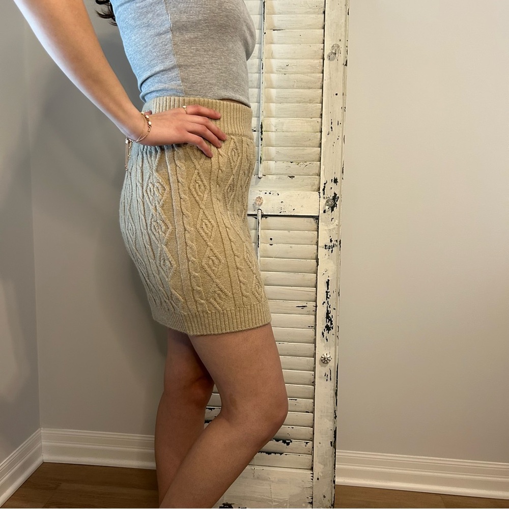 Pretty Garbage cable knit mini skirt size medium tan colour
